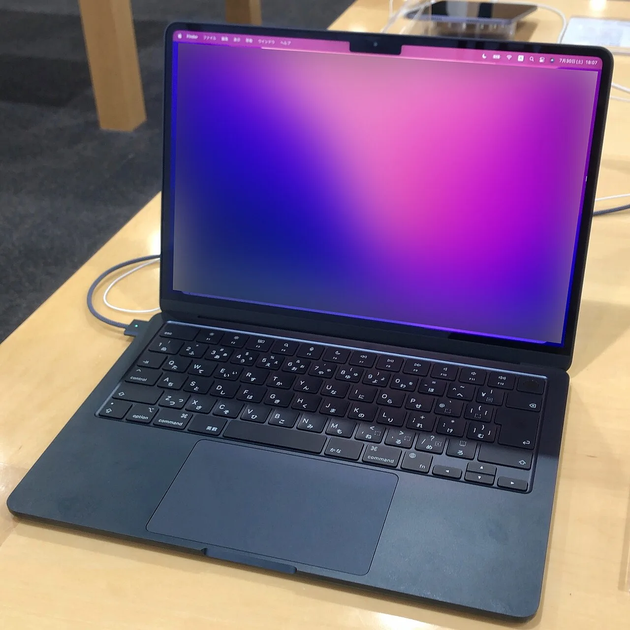 Apple MacBook Air 13 (Intel, 2020)