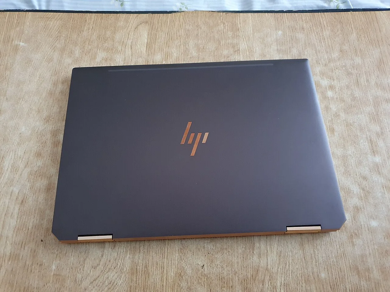 HP Spectre x360 14 (14-ea0xxx, 2021)