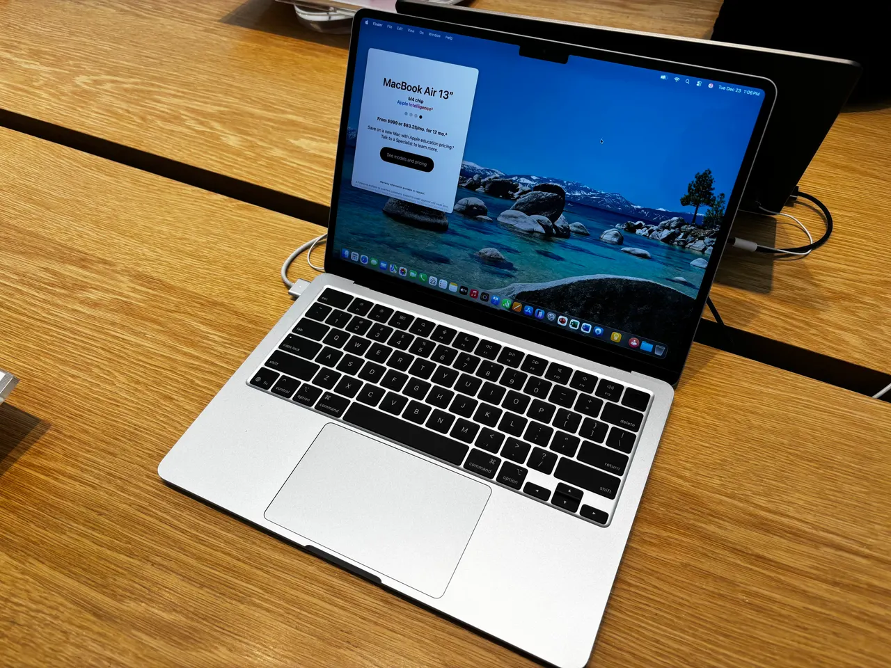 Apple MacBook Air 13 (M4)